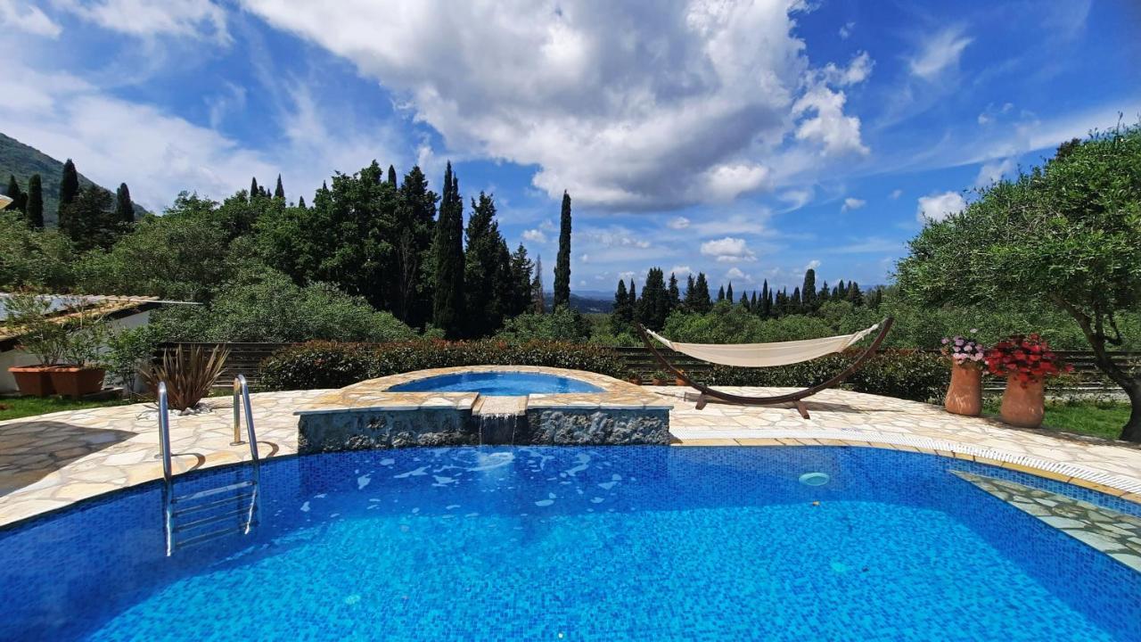 Villa Claire Corfu 아킬레이온 외부 사진