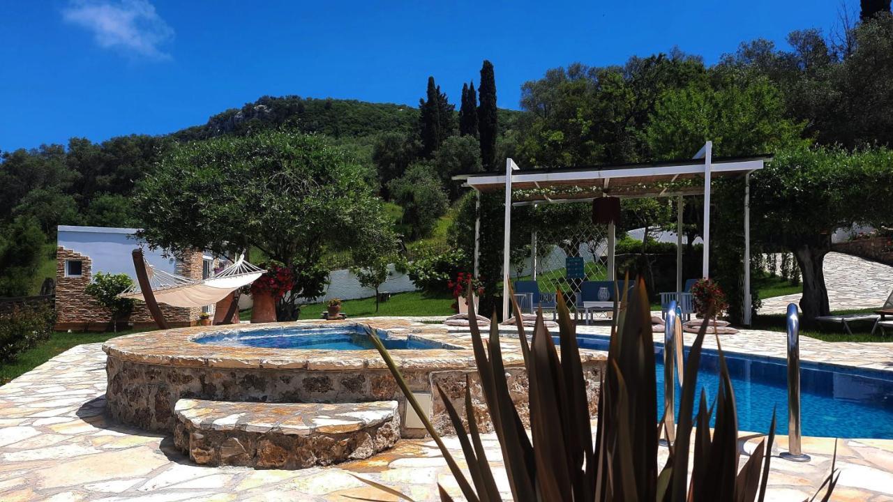 Villa Claire Corfu 아킬레이온 외부 사진