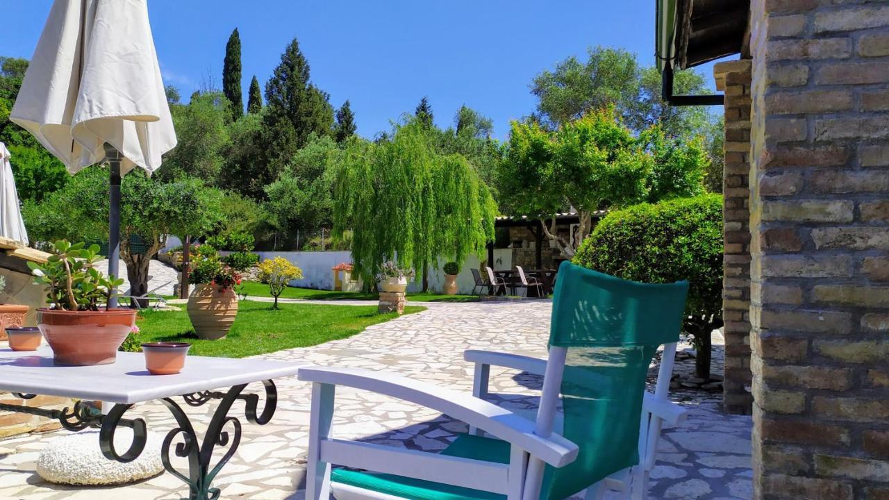 Villa Claire Corfu 아킬레이온 외부 사진
