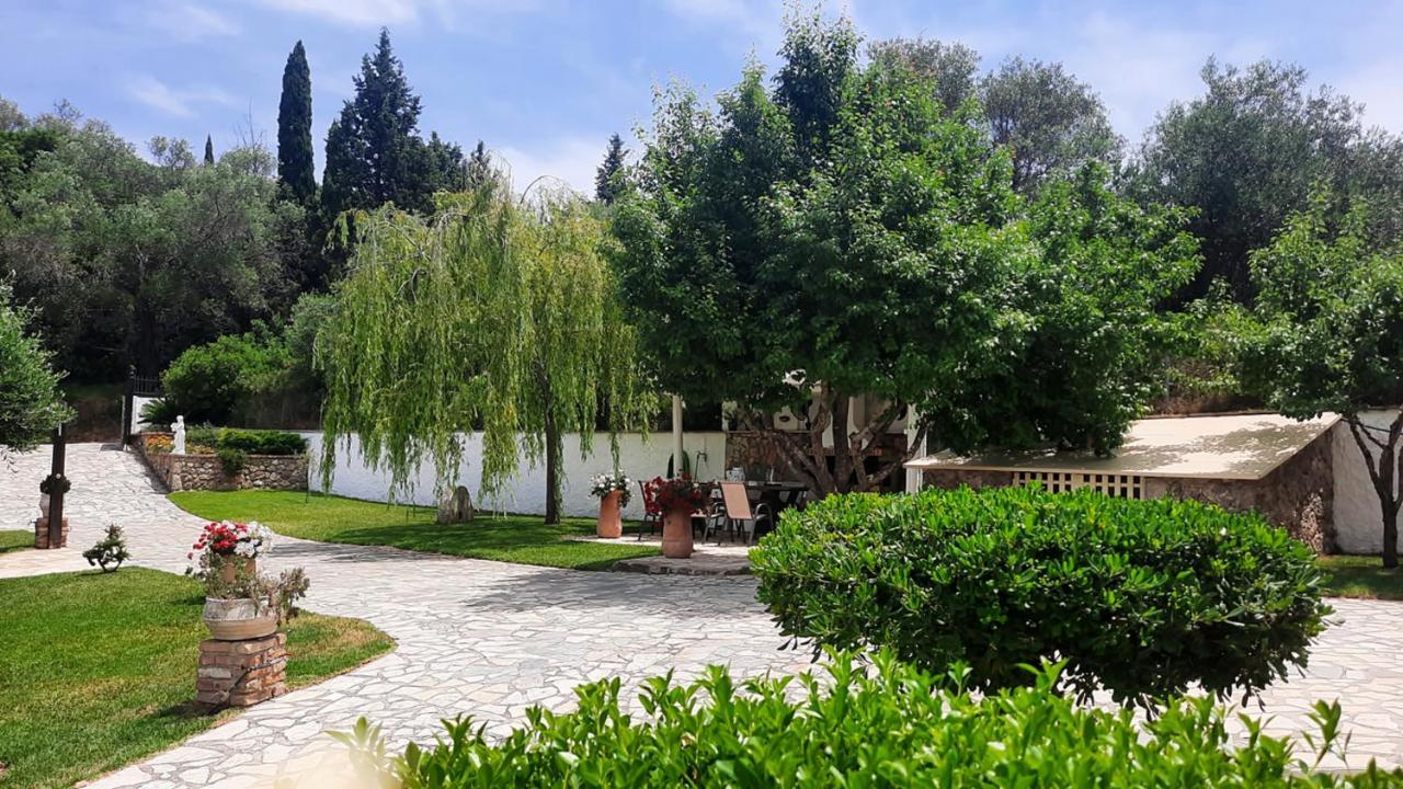 Villa Claire Corfu 아킬레이온 외부 사진