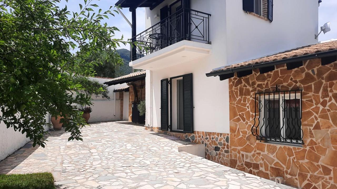 Villa Claire Corfu 아킬레이온 외부 사진
